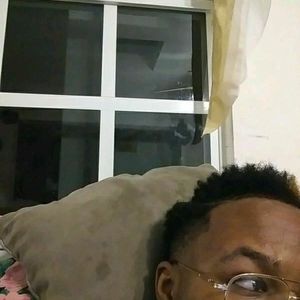 Meet your Posher, Maleek